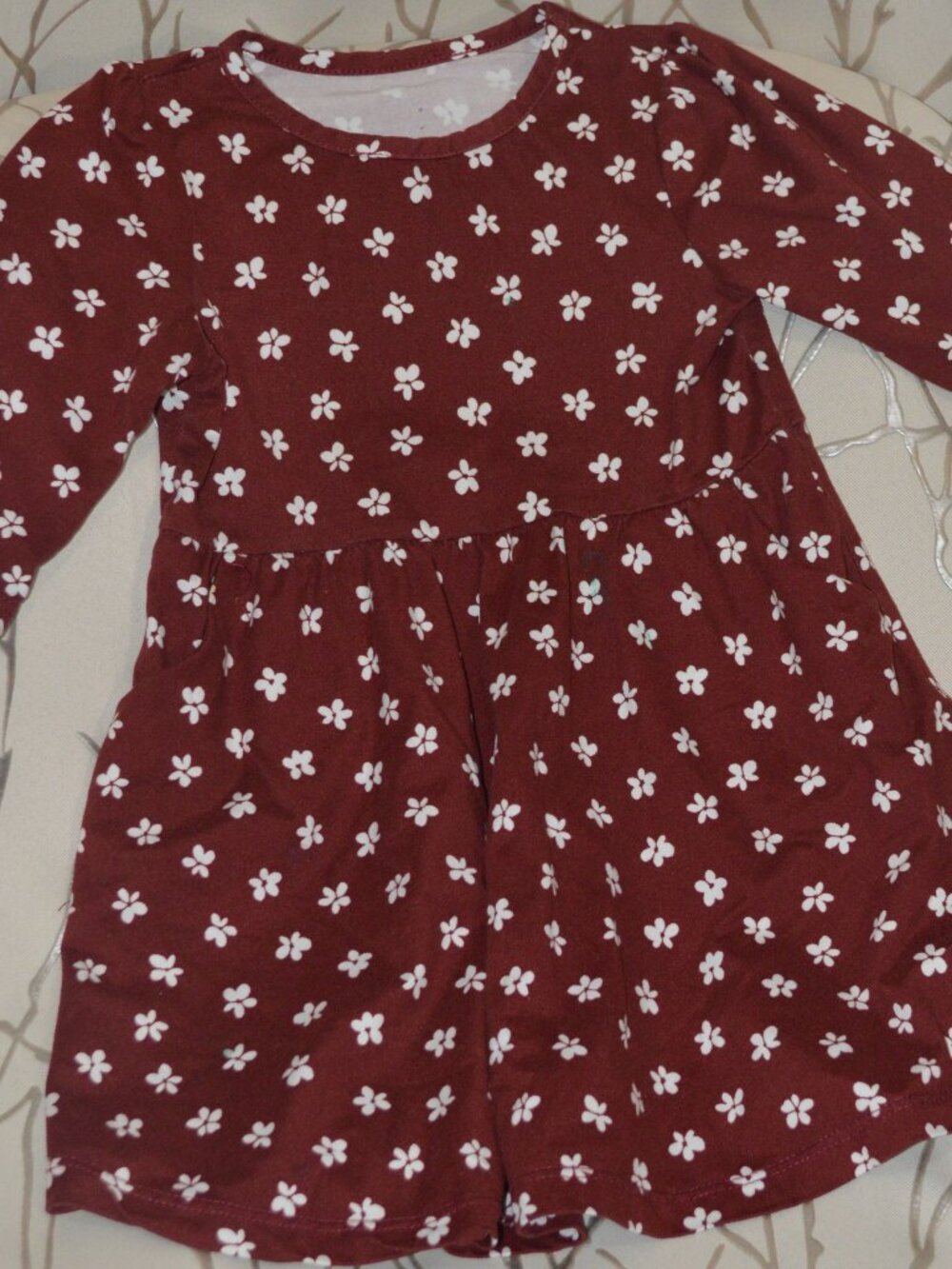 Baby Girl Maroon Floral Long-Sleeve Dress (6ā12 Months)
